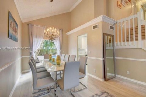 Casa en venta en Wellington, Florida, 5 dormitorios, 180.79 m2 № 2088766 - foto 5