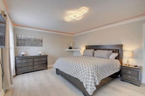 Casa en venta en Wellington, Florida, 5 dormitorios, 180.79 m2 № 2088766 - foto 27
