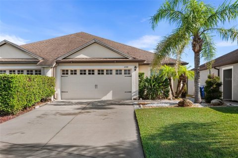 House in Lakeland, Florida 3 bedrooms, 140.84 sq.m. № 2353217