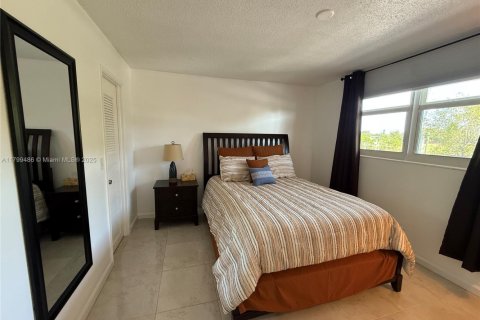Condominio en venta en Deerfield Beach, Florida, 2 dormitorios, 90.12 m2 № 1862120 - foto 11