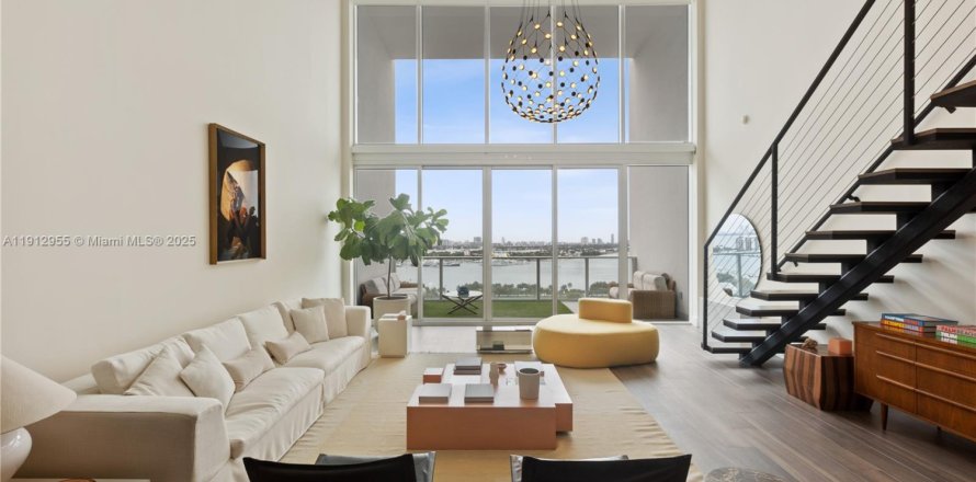 Condo à Miami, Floride, 2 chambres  № 2015809