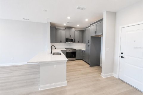 Condominio en venta en Orlando, Florida, 2 dormitorios, 134.24 m2 № 2334307 - foto 10