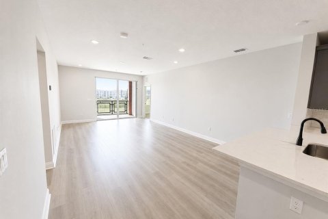 Condominio en venta en Orlando, Florida, 2 dormitorios, 134.24 m2 № 2334307 - foto 9