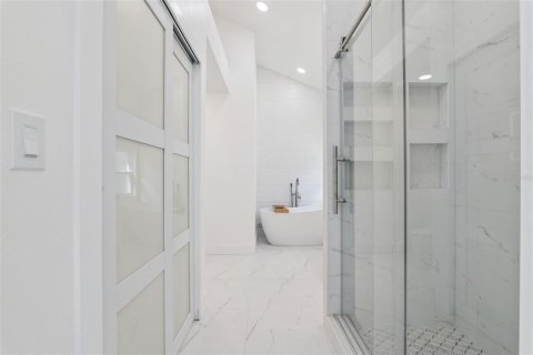 Villa ou maison à vendre à Lake Mary, Floride: 4 chambres, 199.93 m2 № 2150242 - photo 18