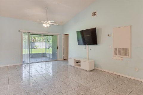 Townhouse in Orlando, Florida 2 bedrooms, 93.37 sq.m. № 1881155 - photo 2