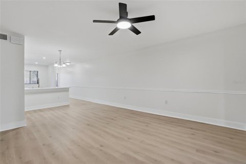 Купить кондоминиум в Клируотер, Флорида 4 комнаты, 99.87м2, № 2098132 - фото 15