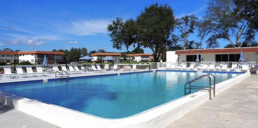 Condominio en Stuart, Florida, 2 dormitorios № 1222333