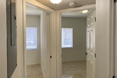 Condo in Orlando, Florida, 3 bedrooms  № 1894676 - photo 9