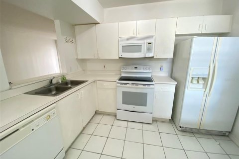 Condo in Orlando, Florida, 3 bedrooms  № 1894676 - photo 4