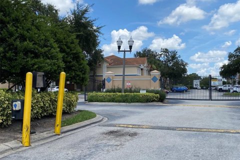 Condo in Orlando, Florida, 3 bedrooms  № 1894676 - photo 21