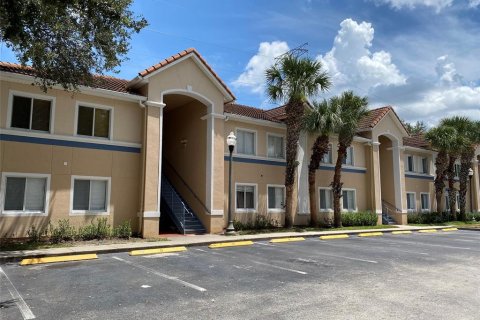 Condo in Orlando, Florida, 3 bedrooms  № 1894676 - photo 2