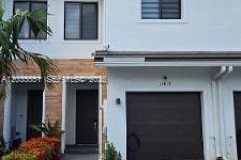 Touwnhouse à Homestead, Floride 3 chambres, 142.14 m2 № 2084451
