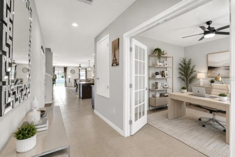 House in Riverview, Florida 5 bedrooms, 273.97 sq.m. № 2266376 - photo 5