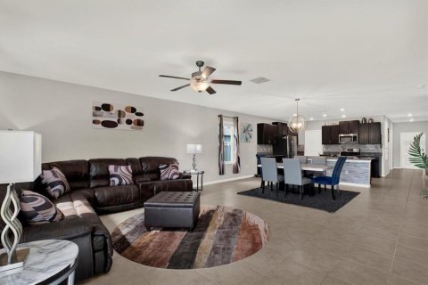 House in Riverview, Florida 5 bedrooms, 273.97 sq.m. № 2266376 - photo 22