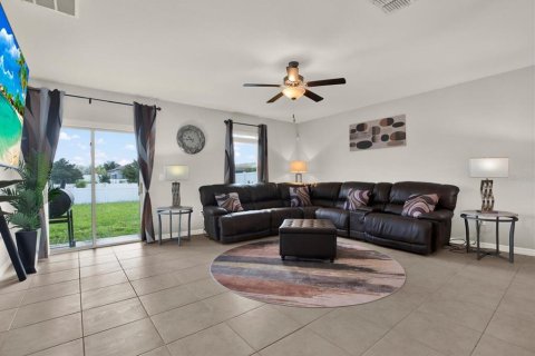 House in Riverview, Florida 5 bedrooms, 273.97 sq.m. № 2266376 - photo 20