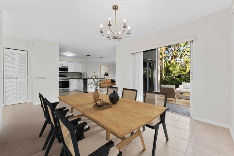 Adosado en venta en Davie, Florida, 4 dormitorios, 175.21 m2 № 2005258 - foto 9