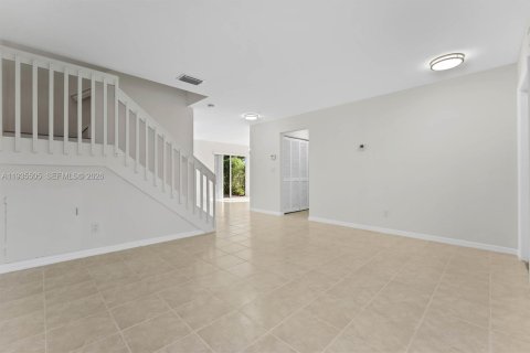 Adosado en venta en Davie, Florida, 4 dormitorios, 175.21 m2 № 2005258 - foto 5