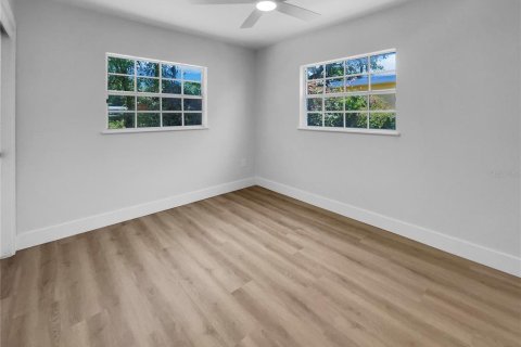 House in Tampa, Florida 3 bedrooms, 131.64 sq.m. № 1719298 - photo 19