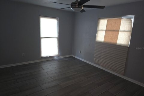 Villa ou maison à vendre à Clearwater, Floride: 4 chambres, 166.11 m2 № 2142583 - photo 20