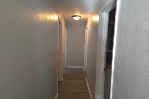 Villa ou maison à vendre à Clearwater, Floride: 4 chambres, 166.11 m2 № 2142583 - photo 15
