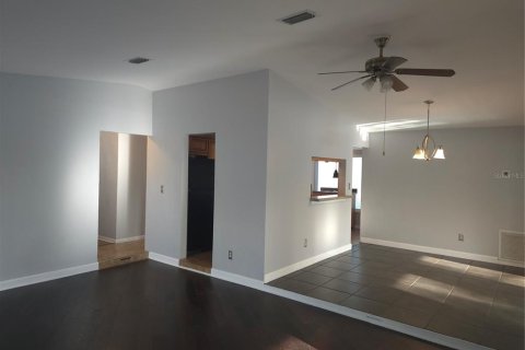 Villa ou maison à vendre à Clearwater, Floride: 4 chambres, 166.11 m2 № 2142583 - photo 14