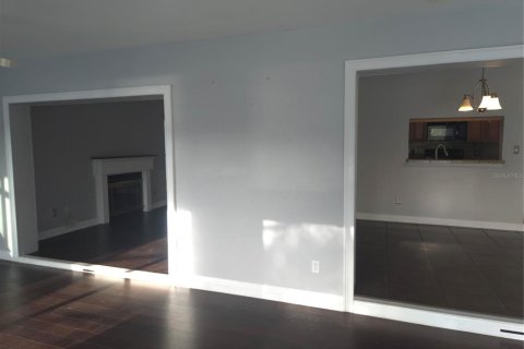 Villa ou maison à vendre à Clearwater, Floride: 4 chambres, 166.11 m2 № 2142583 - photo 6