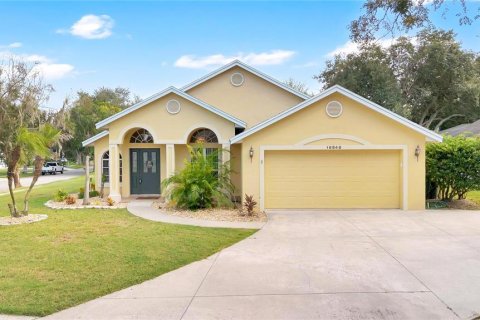 Villa ou maison à Clermont, Floride 3 chambres, 160.44 m2 № 2364564