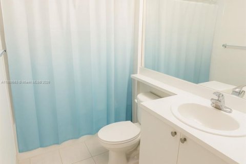 Copropriété à louer à Tamarac, Floride: 2 chambres, 91.14 m2 № 1942641 - photo 16