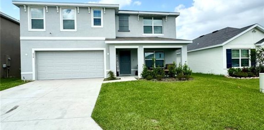 House in Wildwood, Florida 5 bedrooms, 242.01 sq.m. № 1914614