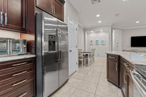 Touwnhouse à vendre à Wesley Chapel, Floride: 3 chambres, 141.68 m2 № 2237344 - photo 8