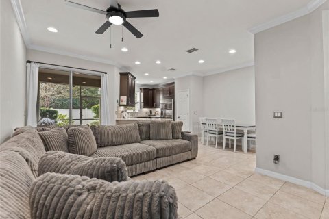 Touwnhouse à vendre à Wesley Chapel, Floride: 3 chambres, 141.68 m2 № 2237344 - photo 12