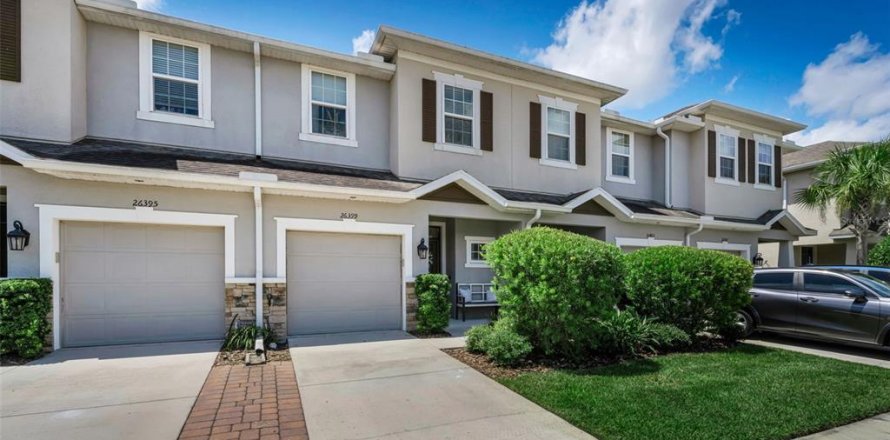 Touwnhouse à Wesley Chapel, Floride 3 chambres, 141.68 m2 № 2237344