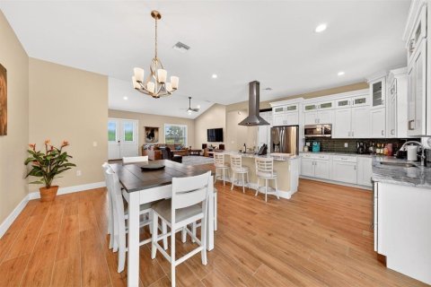 Villa ou maison à louer à Ocala, Floride: 4 chambres, 211.82 m2 № 2213589 - photo 15