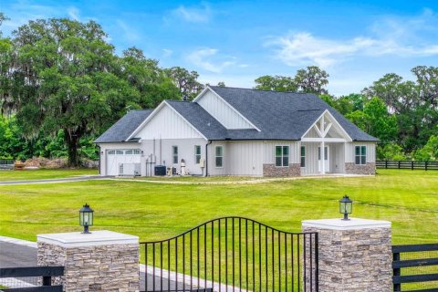 Villa ou maison à louer à Ocala, Floride: 4 chambres, 211.82 m2 № 2213589 - photo 5