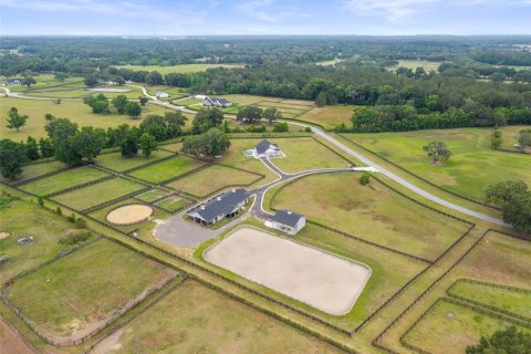 Villa ou maison à louer à Ocala, Floride: 4 chambres, 211.82 m2 № 2213589 - photo 3