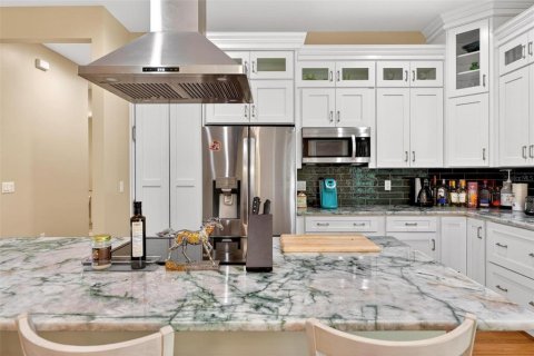 Villa ou maison à louer à Ocala, Floride: 4 chambres, 211.82 m2 № 2213589 - photo 18
