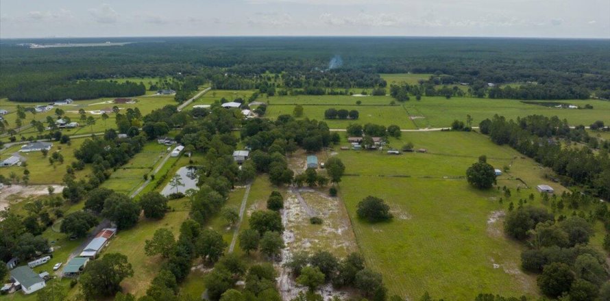 Land in Jacksonville, Florida № 769361