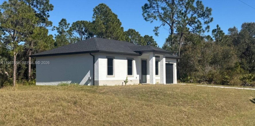 Casa en Lehigh Acres, Florida 3 dormitorios № 2011361