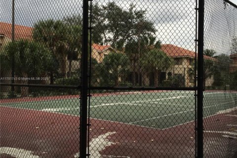 Condo in Coral Springs, Florida, 2 bedrooms  № 1959044 - photo 24