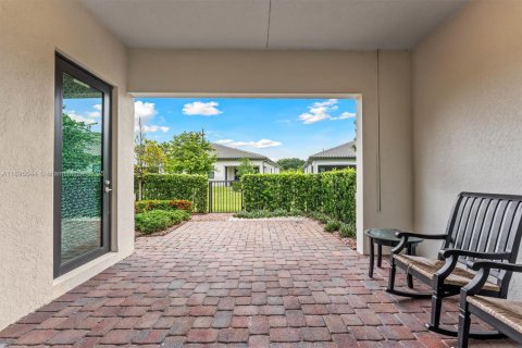 Casa en venta en Parkland, Florida, 3 dormitorios, 160.16 m2 № 1947941 - foto 22