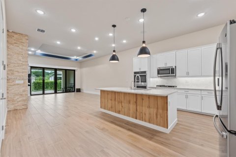 Casa en venta en Parkland, Florida, 3 dormitorios, 160.16 m2 № 1947941 - foto 4