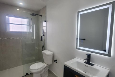 Купить виллу или дом в Катлер-Бей, Флорида 5 спален, 172.05м2, № 2010399 - фото 16