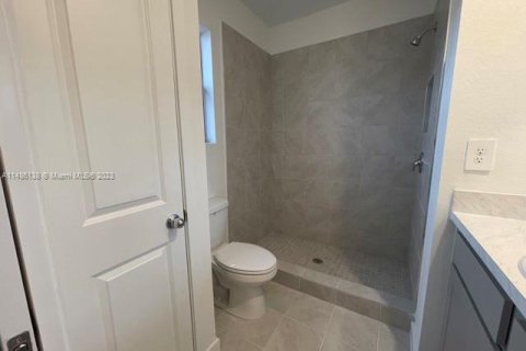 Touwnhouse à vendre à Florida City, Floride: 3 chambres № 1955997 - photo 12