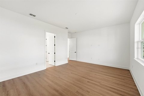 Villa ou maison à vendre à Apopka, Floride: 4 chambres, 312.99 m2 № 2401077 - photo 22