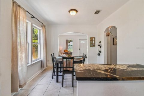 Villa ou maison à vendre à Saint Petersburg, Floride: 4 chambres, 112.5 m2 № 1918481 - photo 16