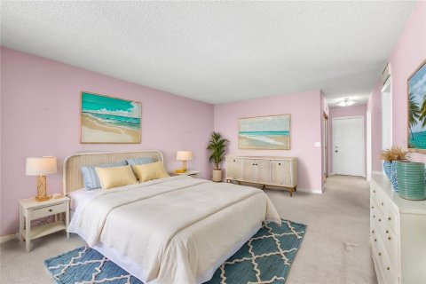 Condo in Clearwater, Florida, 3 bedrooms  № 1530423 - photo 21