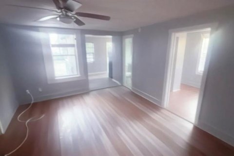 Immobilier commercial à vendre à Daytona Beach, Floride: 7 chambres, 235.23 m2 № 2425940 - photo 23