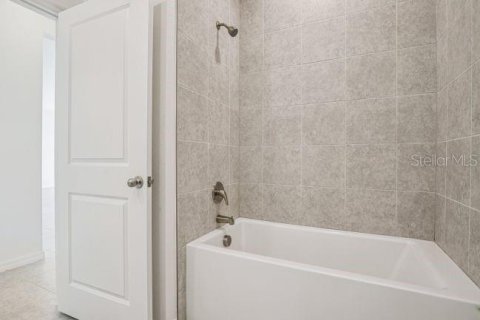 Casa en venta en Palm Coast, Florida, 4 dormitorios, 212.37 m2 № 2359437 - foto 27