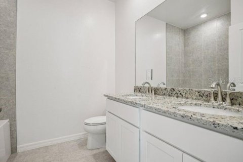 Casa en venta en Palm Coast, Florida, 4 dormitorios, 212.37 m2 № 2359437 - foto 23
