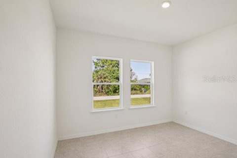 Casa en venta en Palm Coast, Florida, 4 dormitorios, 212.37 m2 № 2359437 - foto 28